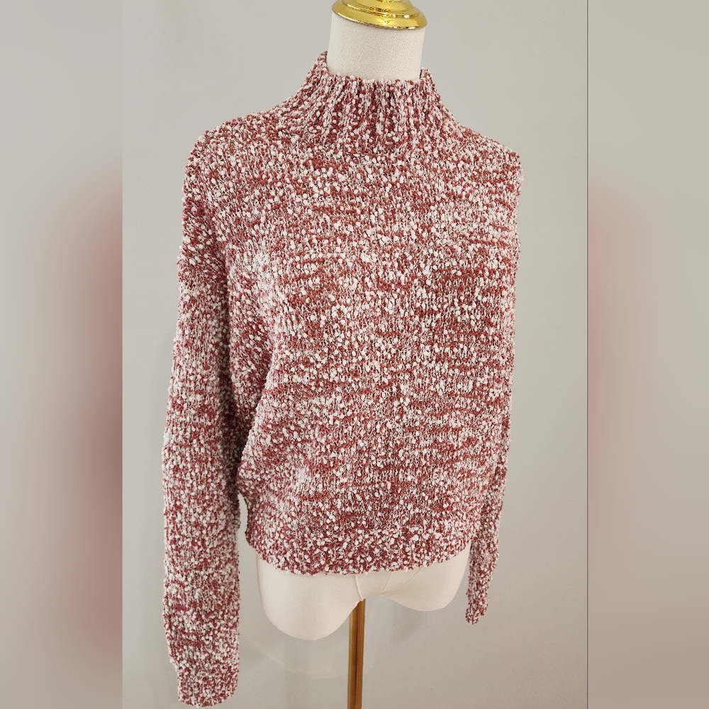 NWOT Blush & Bloom Chenille Knit Cropped Sweater Casual Marshmallow Size XS - Picture 2 of 5
